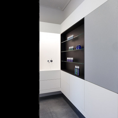 Glahn Architekten - Jordan-Apotheke Erlangen, Möbelunikate